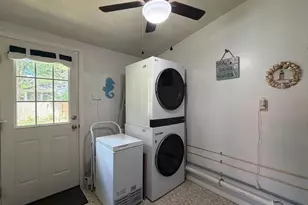 222 S 2nd St, Denton, MD 21629 - Photo 23