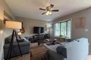 304 Academy Ave, Denton, MD 21629 - Photo 5