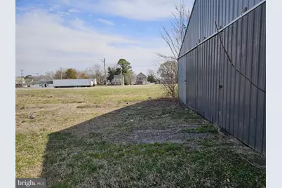 707 W Sunset Avenue, Greensboro, MD 21639 - Photo 3