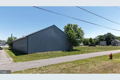 707 W Sunset Avenue, Greensboro, MD 21639 - Photo 1