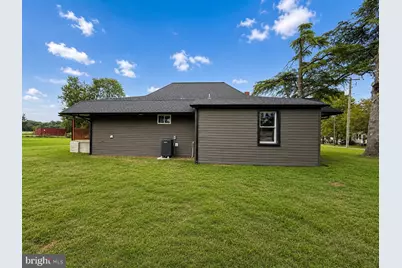 421 W Sunset Avenue, Greensboro, MD 21639 - Photo 3