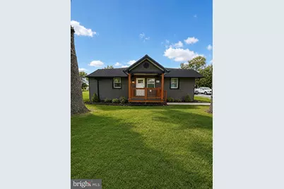 421 W Sunset Avenue, Greensboro, MD 21639 - Photo 1