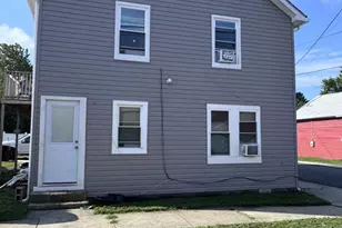 112 Academy Ave, Federalsburg, MD 21632 - Photo 1