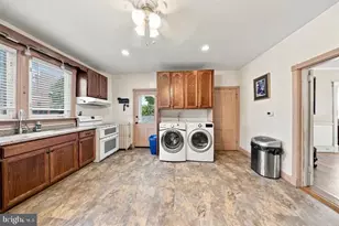 105 S 5th Ave, Denton, MD 21629 - Photo 5