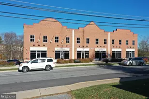 205 Center St, Mount Airy, MD 21771 - Photo 5