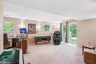 2126 Carrollton Rd, Westminster, MD 21157 - Photo 21