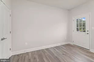 7202 Conley Aly, Sykesville, MD 21784 - Photo 17