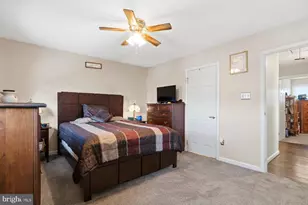 19 Fairground Ave, Taneytown, MD 21787 - Photo 17