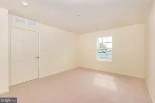 820 Wembley Dr, Hampstead, MD 21074 - Photo 25