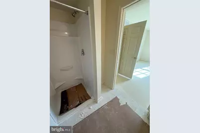 820 Wembley Drive #2D, Hampstead, MD 21074 - Photo 11