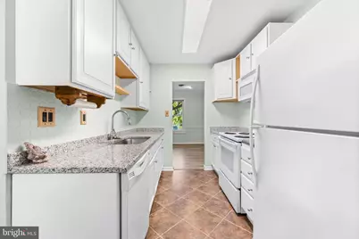 825 Johahn Drive, Westminster, MD 21158 - Photo 9