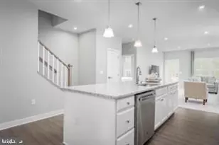 5234 Helton Dr, Sykesville, MD 21784 - Photo 5
