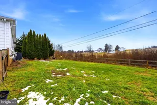 6304 W Hemlock Dr, Sykesville, MD 21784 - Photo 29