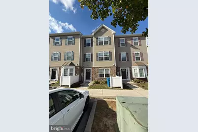 1818 Cassandra Drive #100, Sykesville, MD 21784 - Photo 3