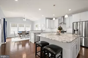 823 Nell Dr, Sykesville, MD 21784 - Photo 15