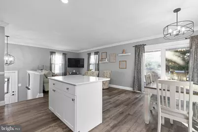 6566 Macbeth Way, Sykesville, MD 21784 - Photo 9