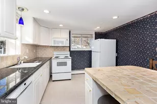 6210 Rolling View Dr, Eldersburg, MD 21784 - Photo 23