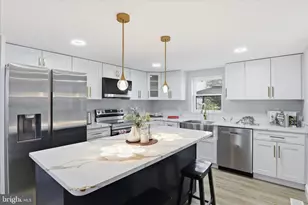 32 Sullivan Ave, Westminster, MD 21157 - Photo 11