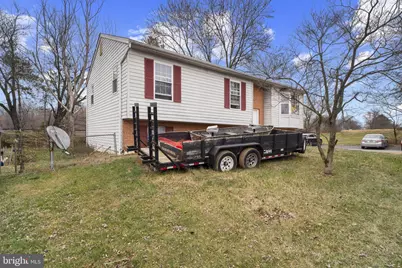 1909 Hanover Pike, Hampstead, MD 21074 - Photo 3