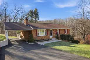 1505 Woodridge Ln, Sykesville, MD 21784 - Photo 1