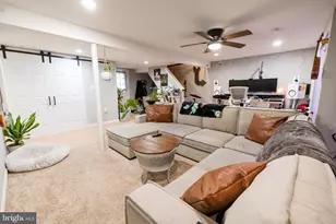 1711 Kempfield Dr, Hampstead, MD 21074 - Photo 27