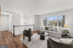 1958 Gardenia St, Sykesville, MD 21784 - Photo 5