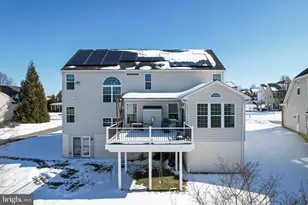 379 Meadow Creek Dr, Westminster, MD 21158 - Photo 5