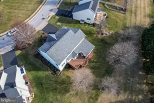 380 Hawthorne Ct, Westminster, MD 21158 - Photo 9