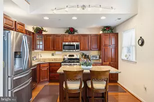 204 Frock Dr, Westminster, MD 21157 - Photo 3
