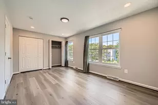 824 Century St, Hampstead, MD 21074 - Photo 15