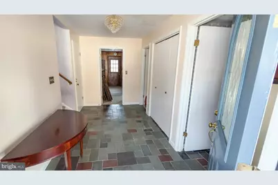 3989 Robin Hood Way, Sykesville, MD 21784 - Photo 5