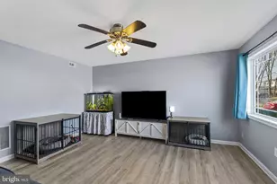 526 Daisy Dr, Taneytown, MD 21787 - Photo 9