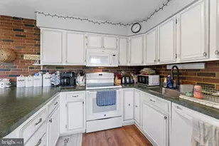 5811 Westchester Hills Ct, Eldersburg, MD 21784 - Photo 7