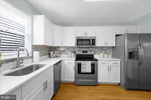 817 Merry Go Round Way, Mount Airy, MD 21771 - Photo 13