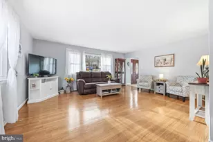 5823 Dale Dr, Eldersburg, MD 21784 - Photo 7