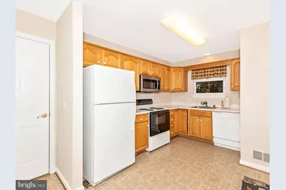 606 Merridale Boulevard, Mount Airy, MD 21771 - Photo 11