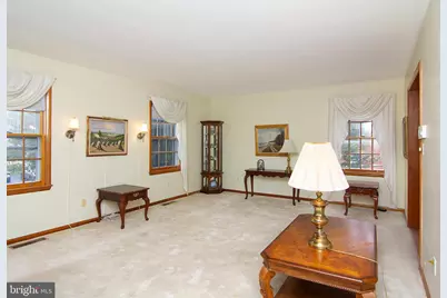 9 Sullivan Road, Westminster, MD 21157 - Photo 11