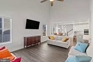 2833 Town View Cir, New Windsor, MD 21776 - Photo 19