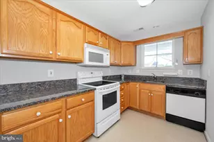 812 Parade Ln, Mount Airy, MD 21771 - Photo 13