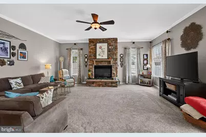 6117 Ash Grove Court, Eldersburg, MD 21784 - Photo 17