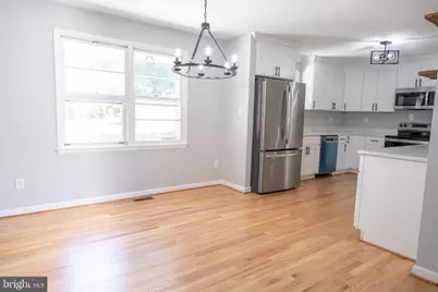 7005 Beachmont Drive, Sykesville, MD 21784 - Photo 13