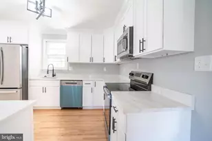 7005 Beachmont Dr, Sykesville, MD 21784 - Photo 33