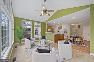 610 Okemo Dr, Eldersburg, MD 21784 - Photo 9