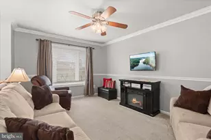 862 Elmwood Ct, Westminster, MD 21158 - Photo 3