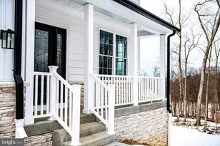 831 Deer Ridge Dr, Westminster, MD 21158 - Photo 5