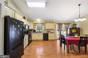 24 Bancroft St, Taneytown, MD 21787 - Photo 9