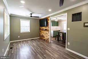 637 Oklahoma Ave, Sykesville, MD 21784 - Photo 3