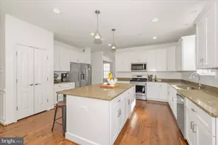 971 Erna Dr, Sykesville, MD 21784 - Photo 19