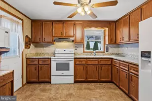 438 Uniontown Rd, Westminster, MD 21158 - Photo 11