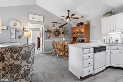 2001 Rudy Serra #3C, Eldersburg, MD 21784 - Photo 9